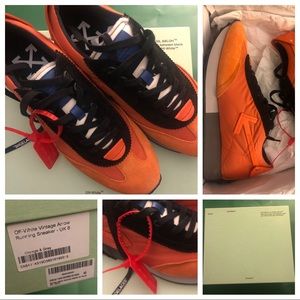 Off-White Vintage Arrow Running Sneaker